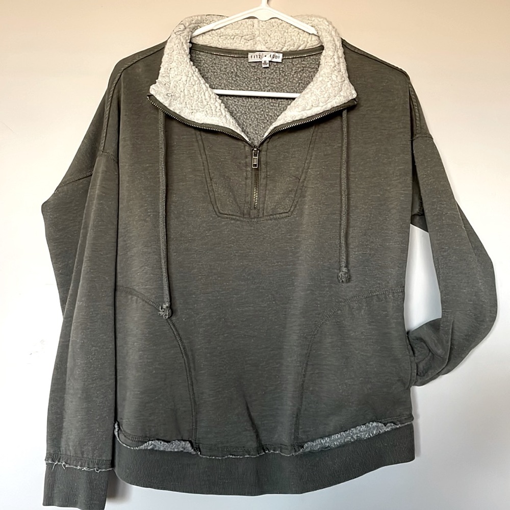 Sherpa courter zip pullover